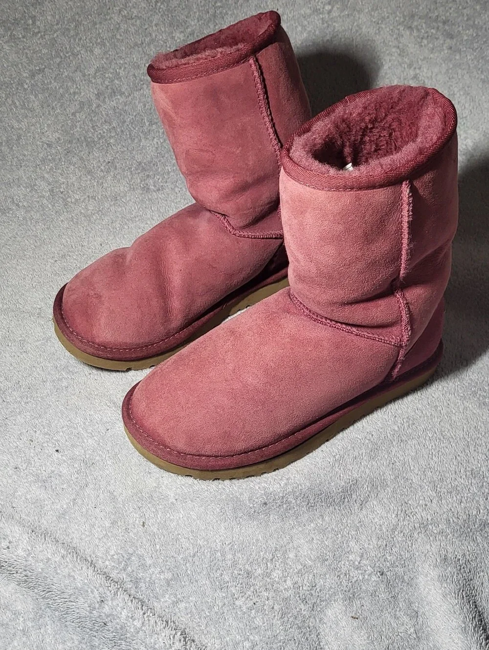 UGG Australia 5825 Pink Sheepskin Lined Mid-Calf Pull On Boots US 5 EU 36